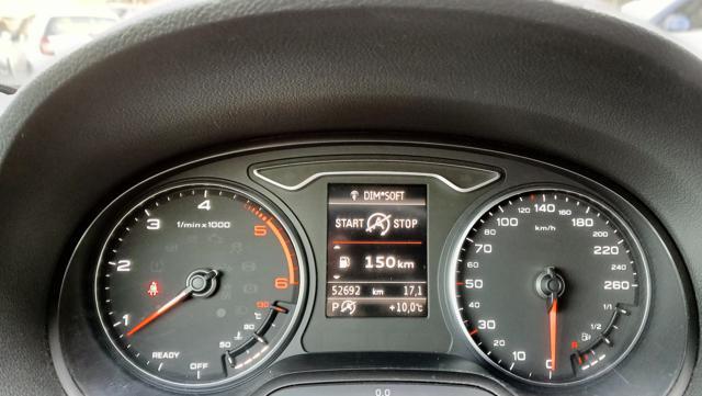 AUDI A3 Sportback 30 TDI S-Tronic Sport