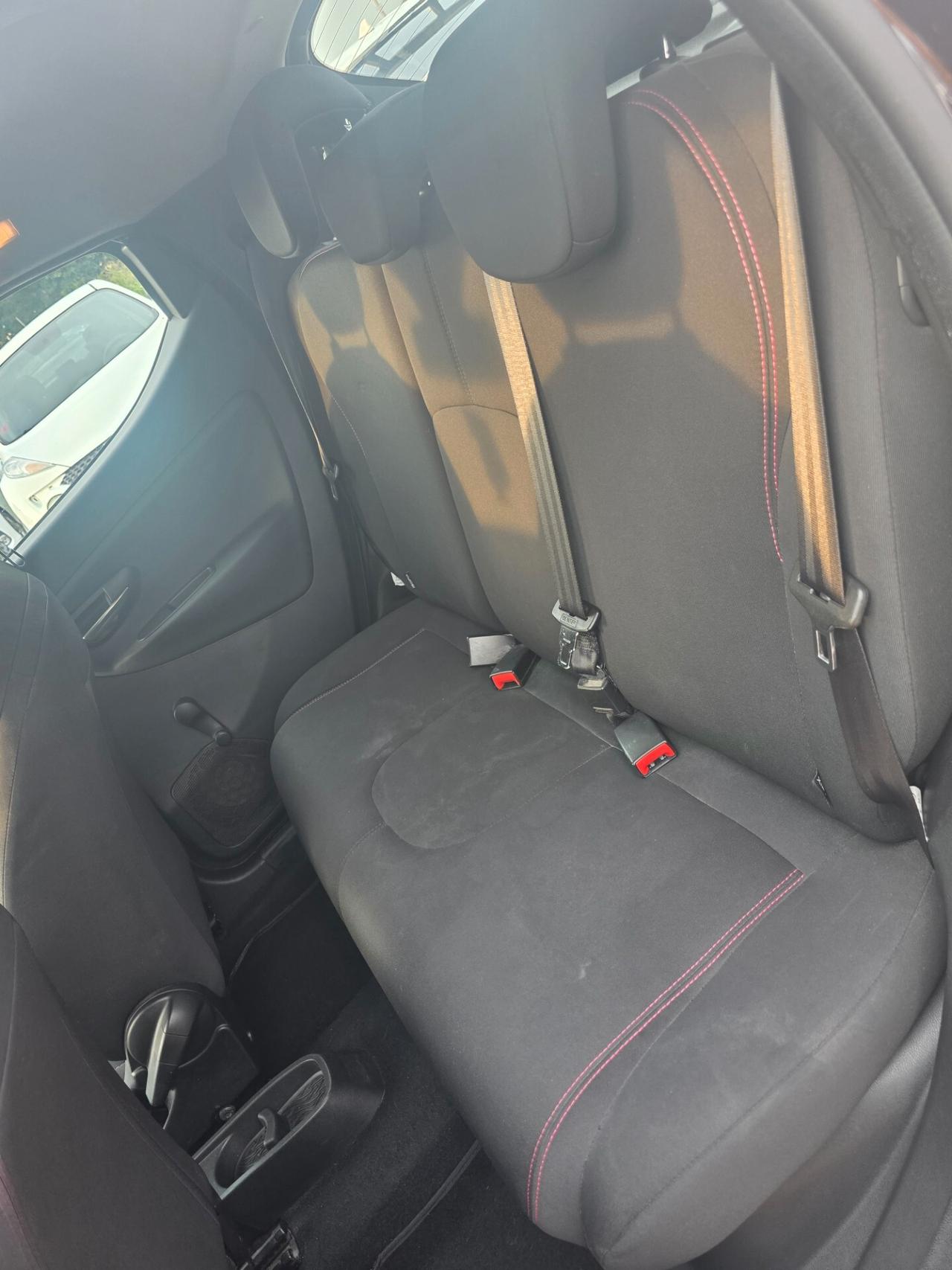 Lancia Ypsilon 1.2 69 CV 5 porte Platinum