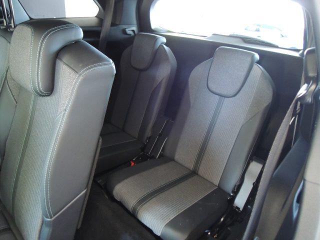 PEUGEOT 5008 BlueHDi 130 S&S EAT8 Allure Pack