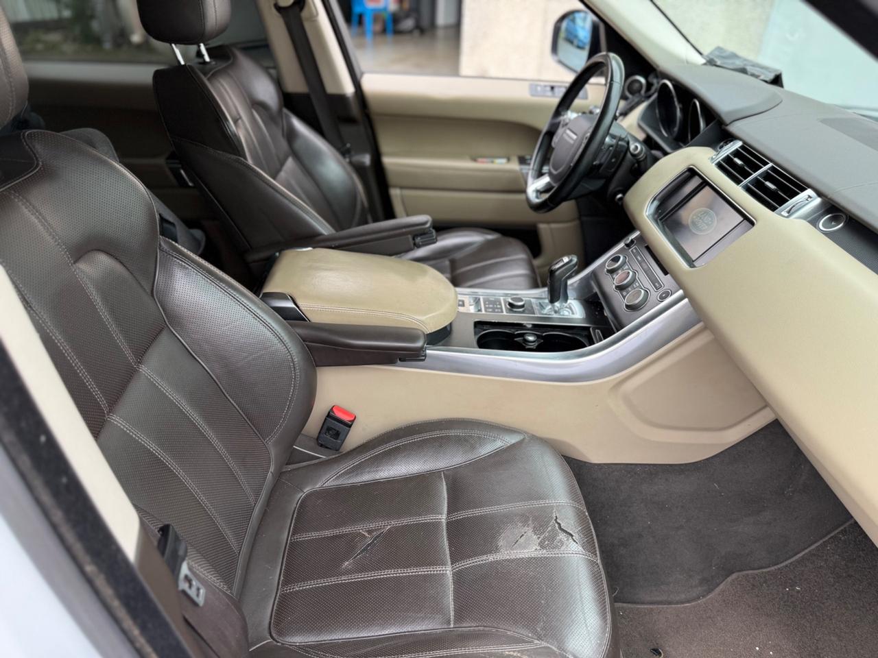 Land Rover Range Rover Sport Range Rover Sport 3.0 TDV6 HSE