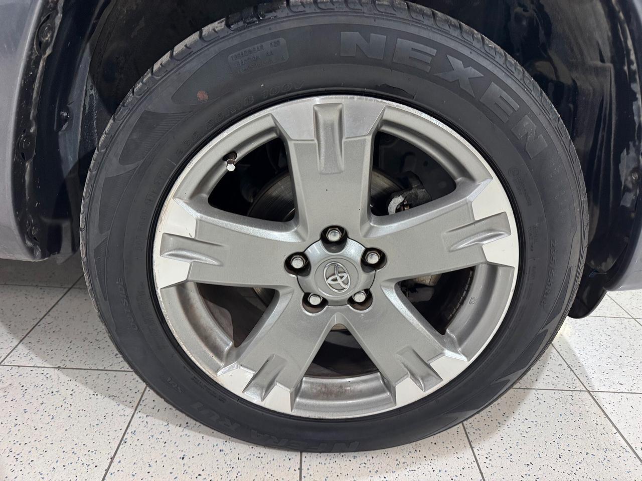 RAV4 2.2 D-Cat 150CV auto PREZZO VELOCE