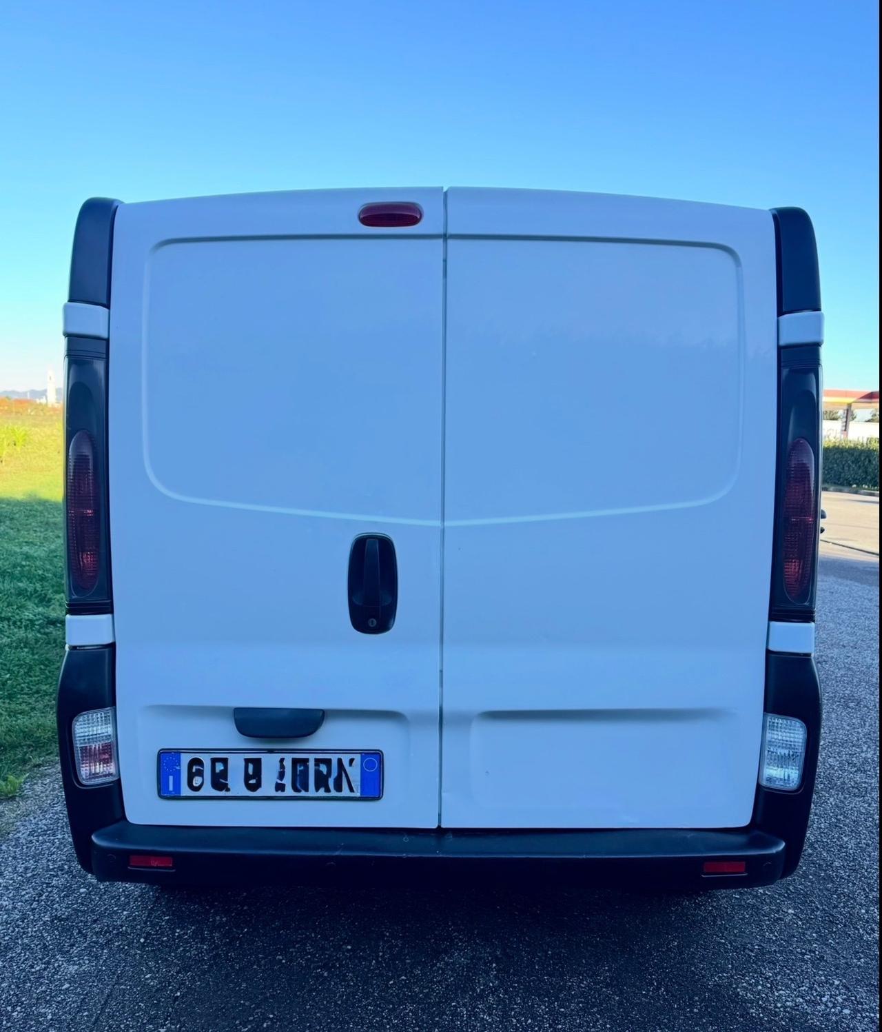 RENAULT TRAFIC 1.9 DTI 100cv FURGONE VAN AUTOCARRO