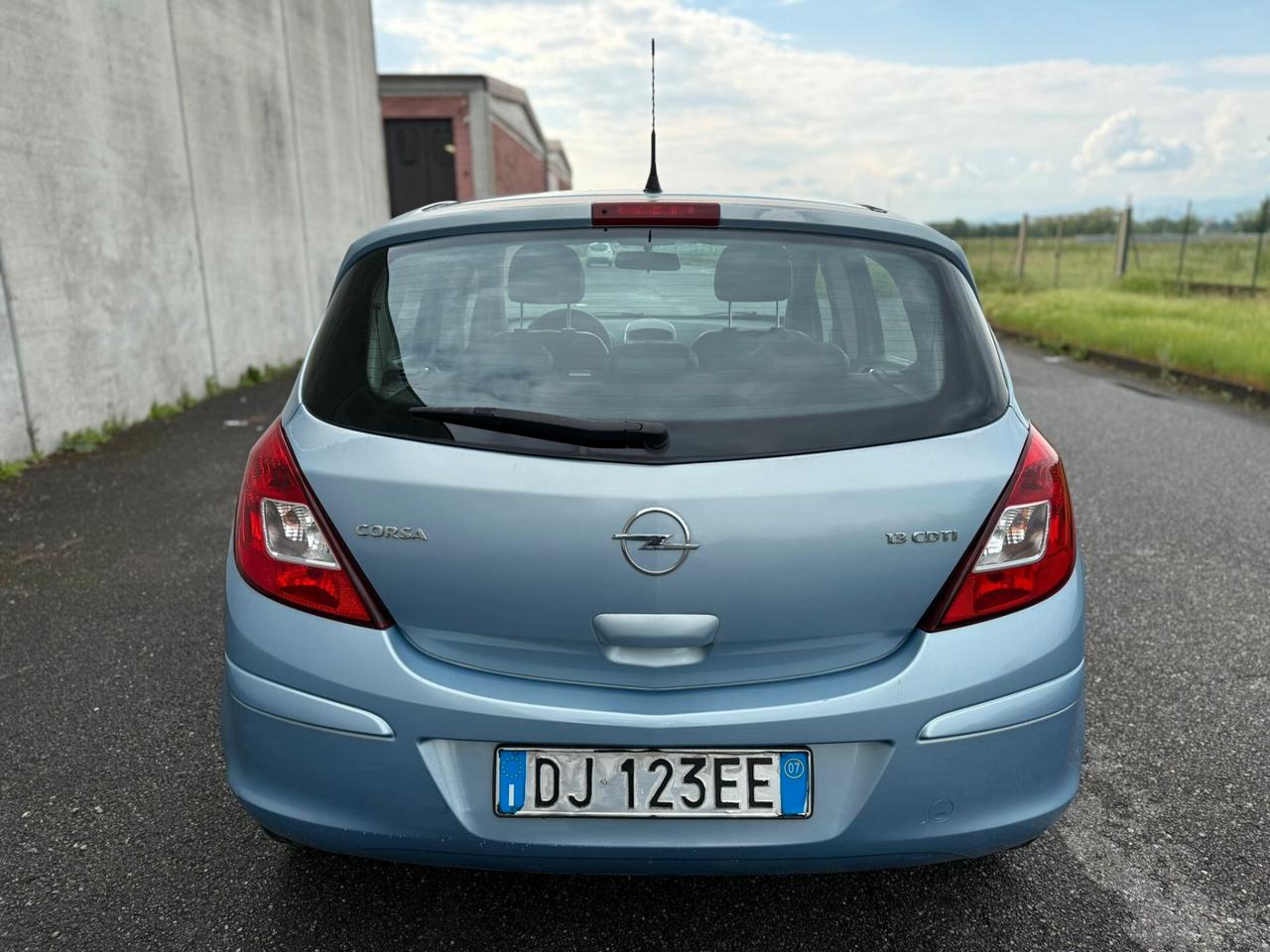 Opel Corsa 1.3 CDTI 75CV 5 porte NEOPATENTATI