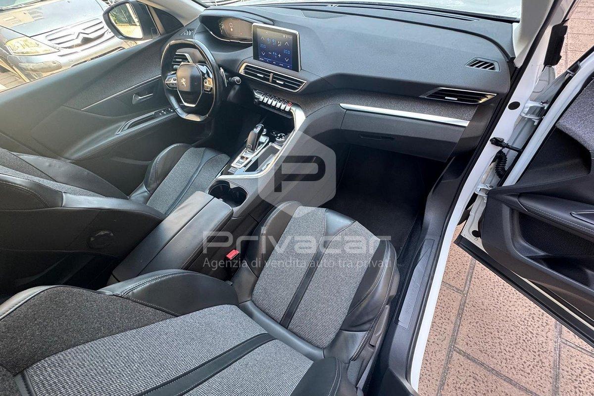 PEUGEOT 3008 BlueHDi 120 S&S EAT6 Allure