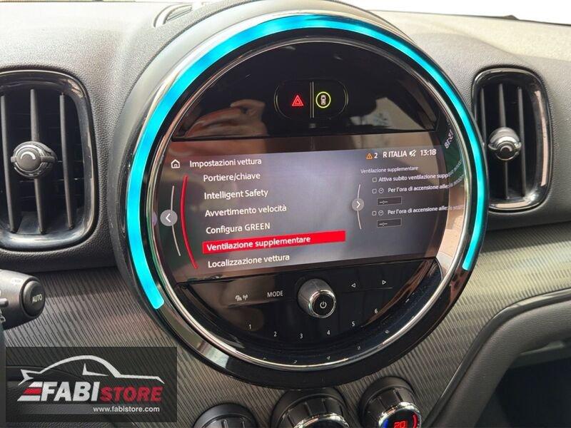 MINI Countryman Cooper SD Automatic ALL4 Yours - LED, Navi, Pelle, Camera ecc