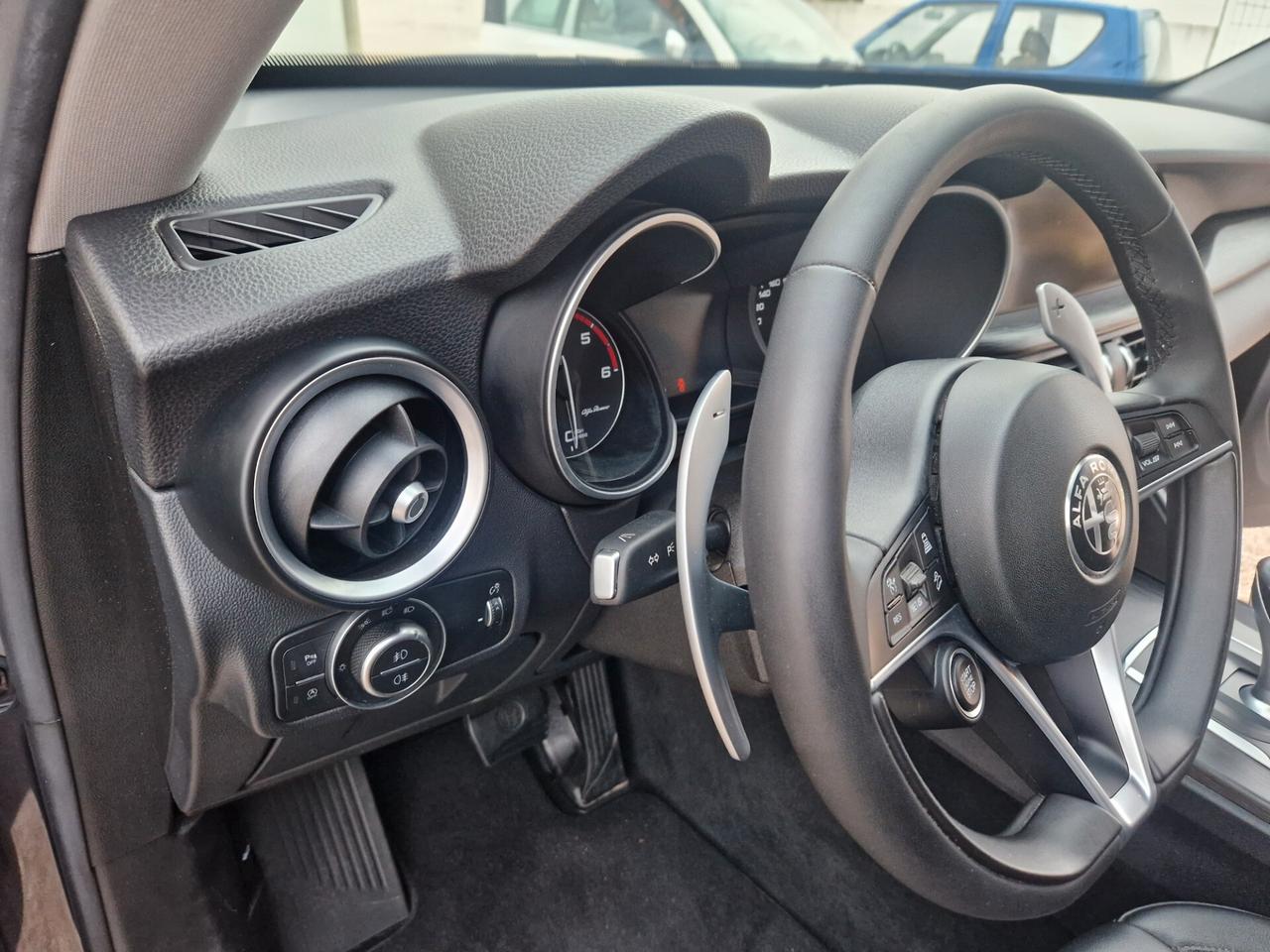 Alfa Romeo Stelvio 2.2 Turbodiesel 210 CV AT8 Q4 Veloce