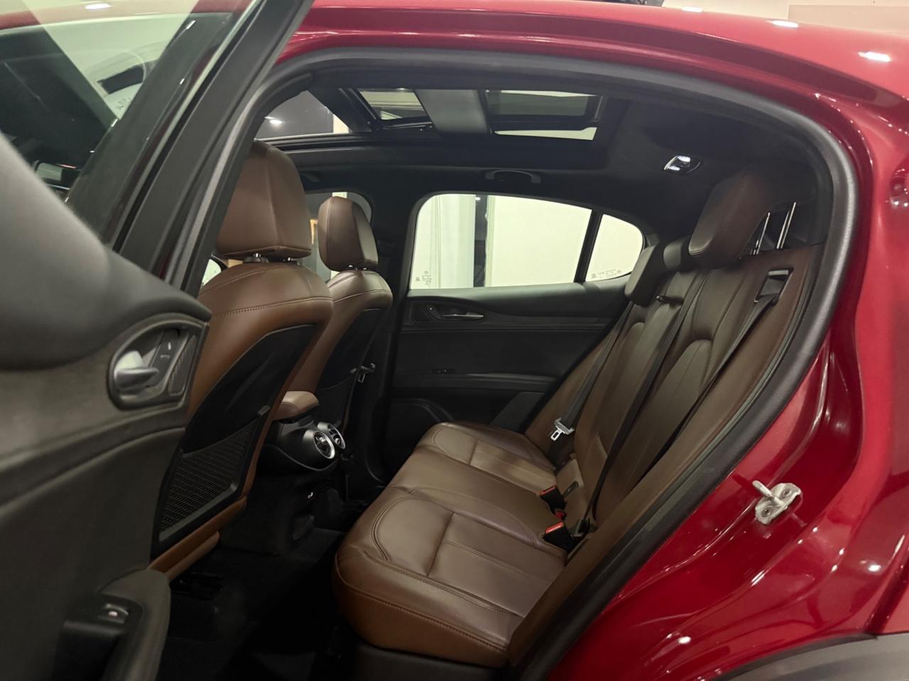 Alfa Romeo NEW Stelvio 210CV AT8 Q4 Ti+R20/TETTO TOP2024