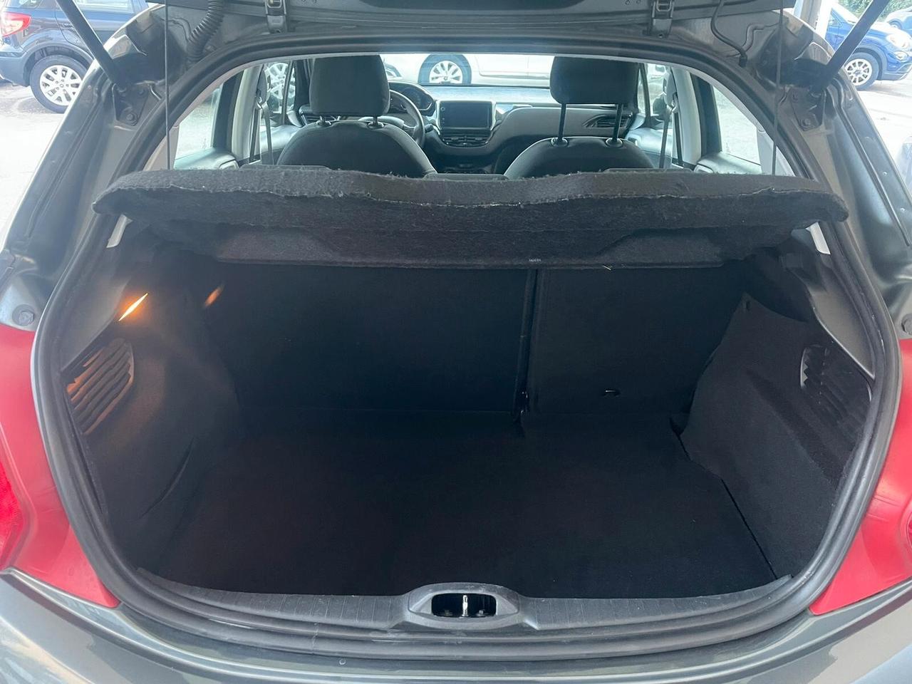 Peugeot 208 1.2 VTi 82 CV 5 porte Access
