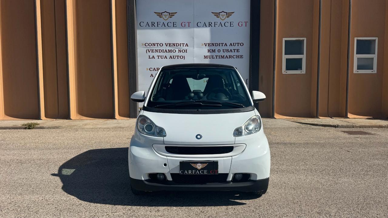 SMART FORTWO 1.0 BENZ - 2011