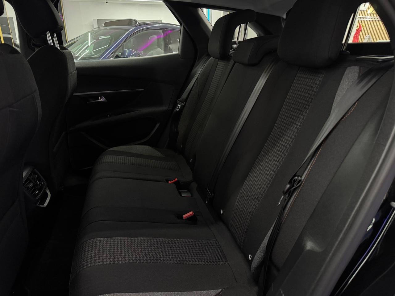 Peugeot 3008 130Cv EAT8 Allure Pack