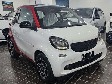 smart forTwo PASSION 1.0 BENZINA 71CV AUTOMATICA