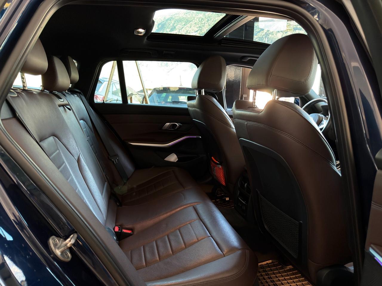 BMW 330d 3.0cc 265Cv Touring xdrive Msport auto gancio traino