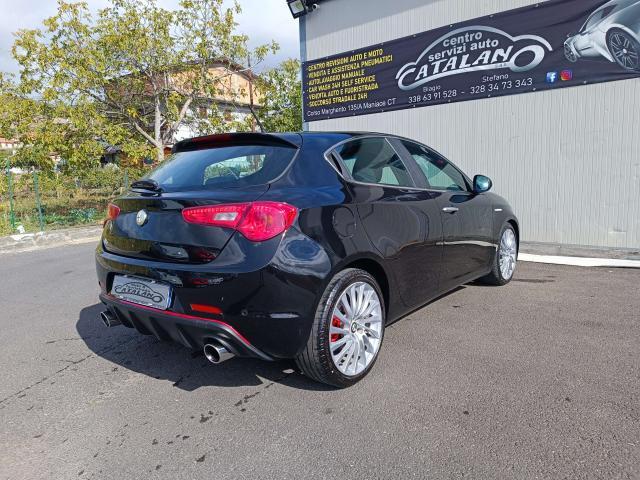 Alfa Romeo Giulietta Giulietta 2.0 jtdm(2) Distinctive 140cv