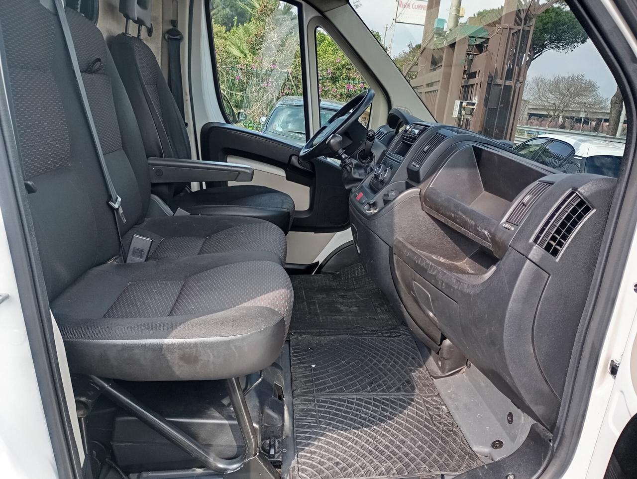 Peugeot Boxer 2.2 HDi 130CV L2H2