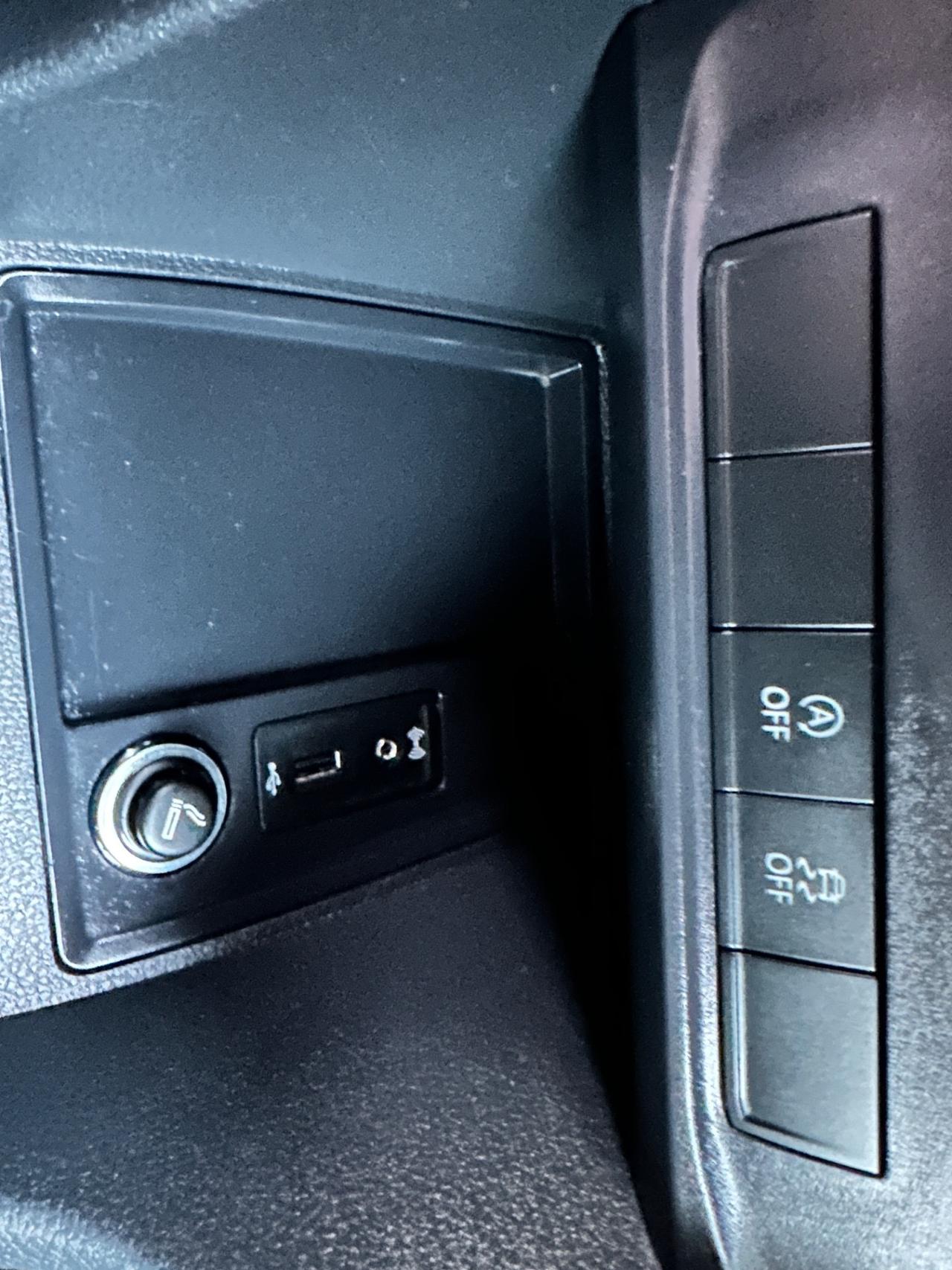 Volkswagen Caddy Pianale Ribassato 2.0 TDI Highline Maxi 7 posti