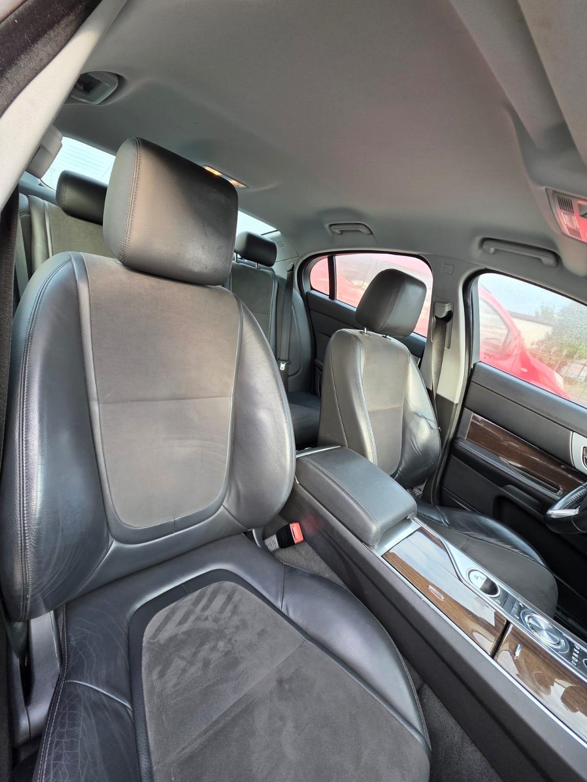 Jaguar XF 2.2 D 190 CV km 119 mila pari al nuovo