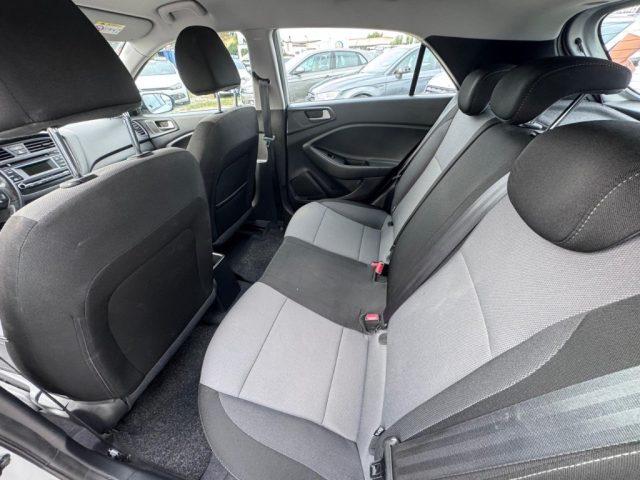 HYUNDAI i20 1.2 84 CV 5 porte Econext Comfort