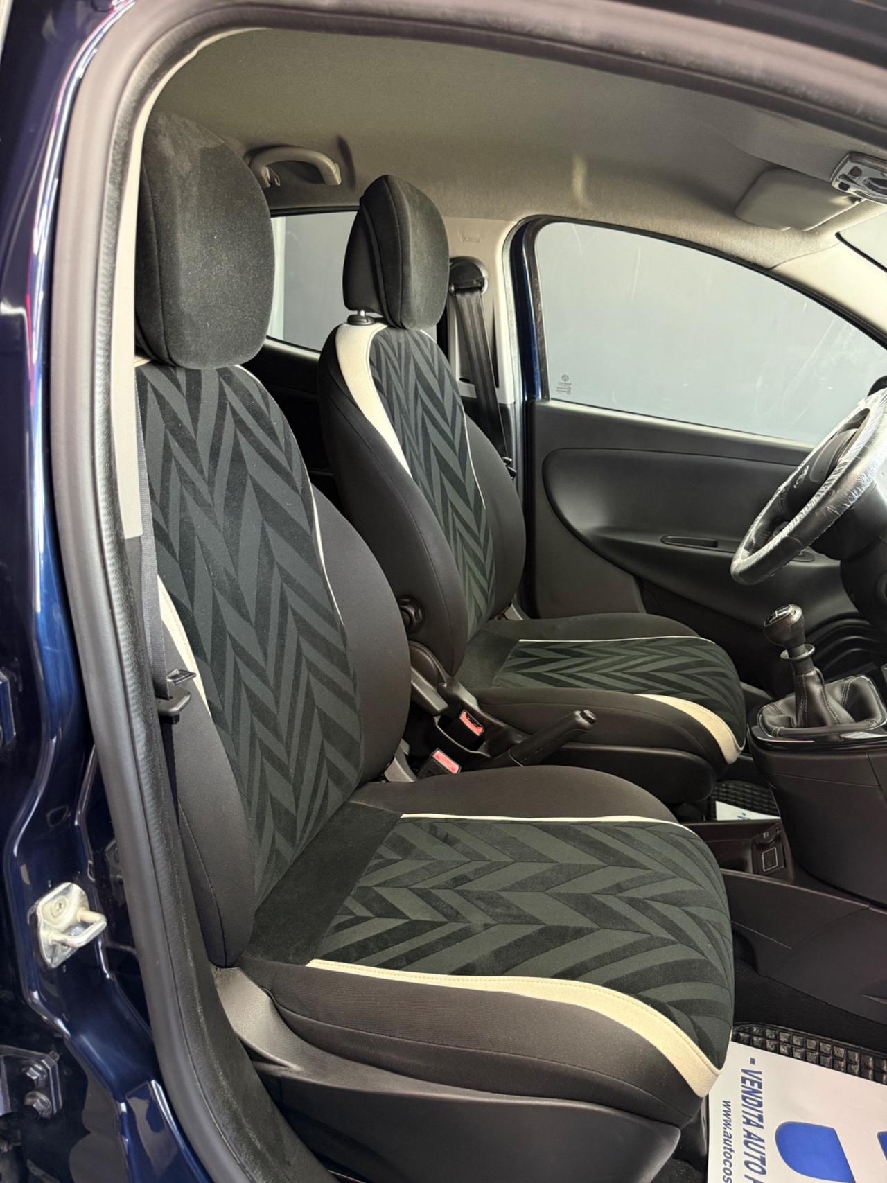 Lancia Ypsilon 0.9 Benz. /Metano Ecochic Platinum 2016