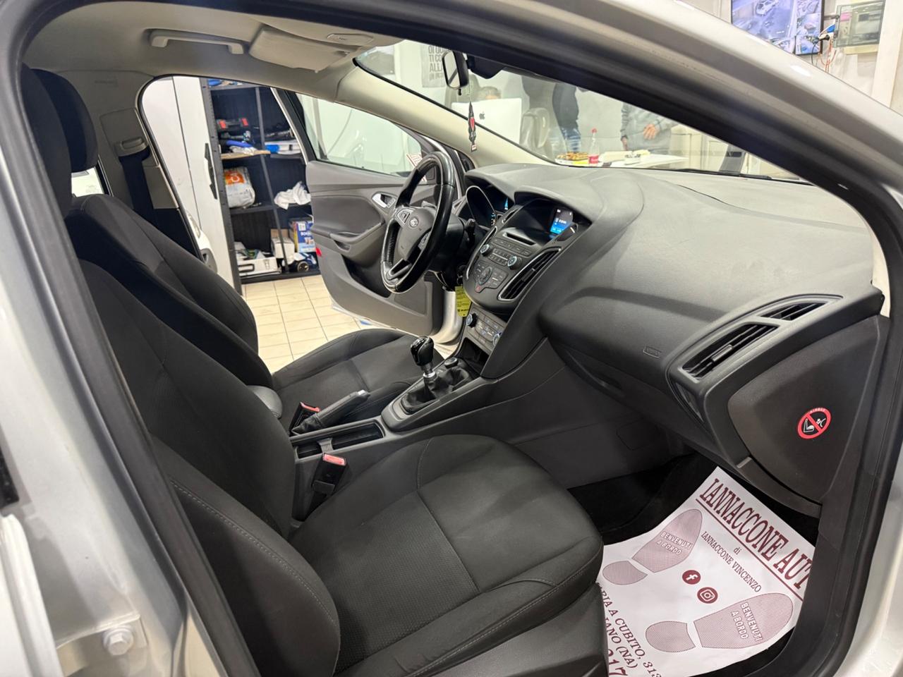 Ford Focus 1.5 titanium 2015 nuova
