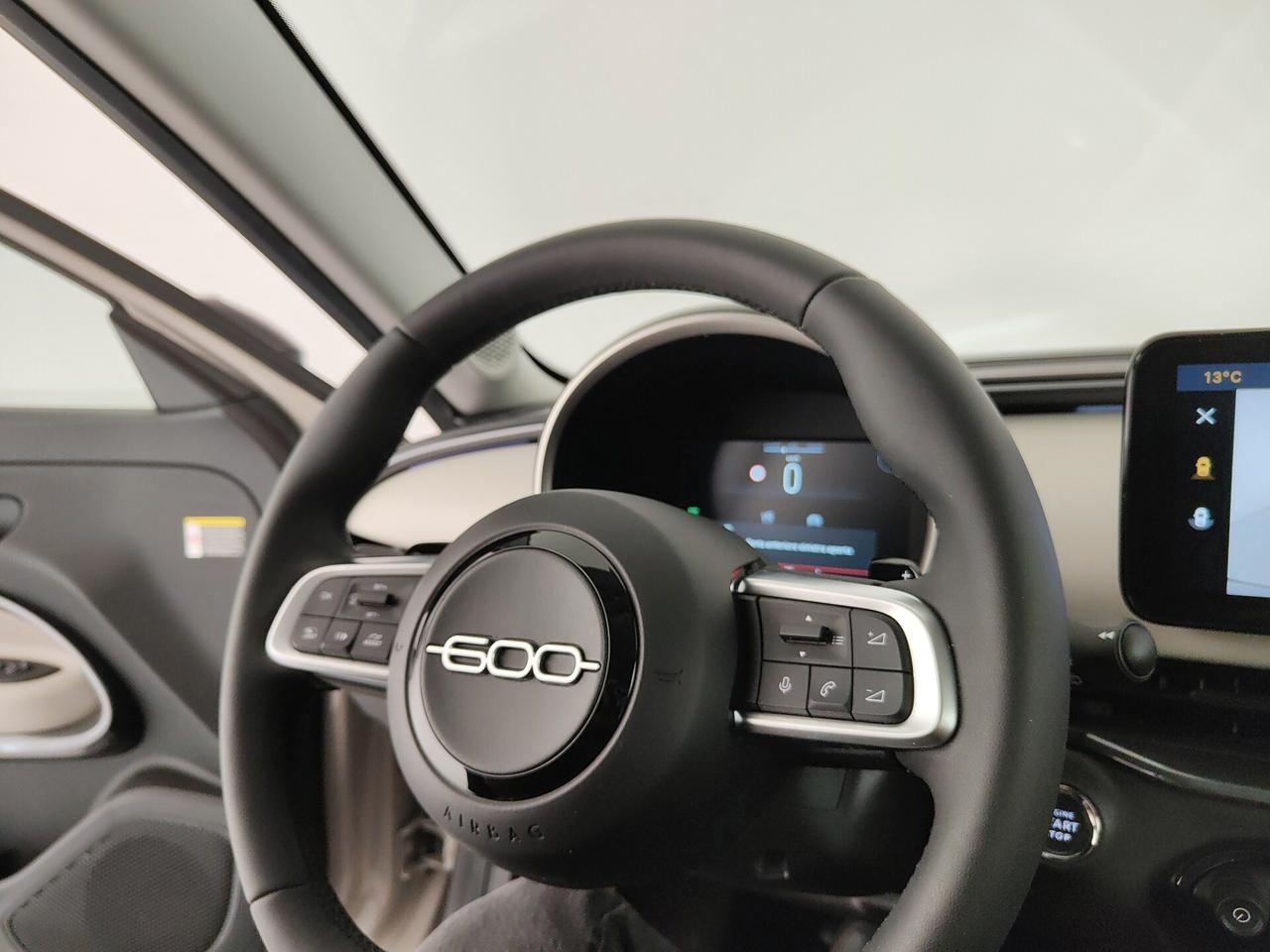 Fiat 600 Hybrid 100 CV DCT MHEV La Prima