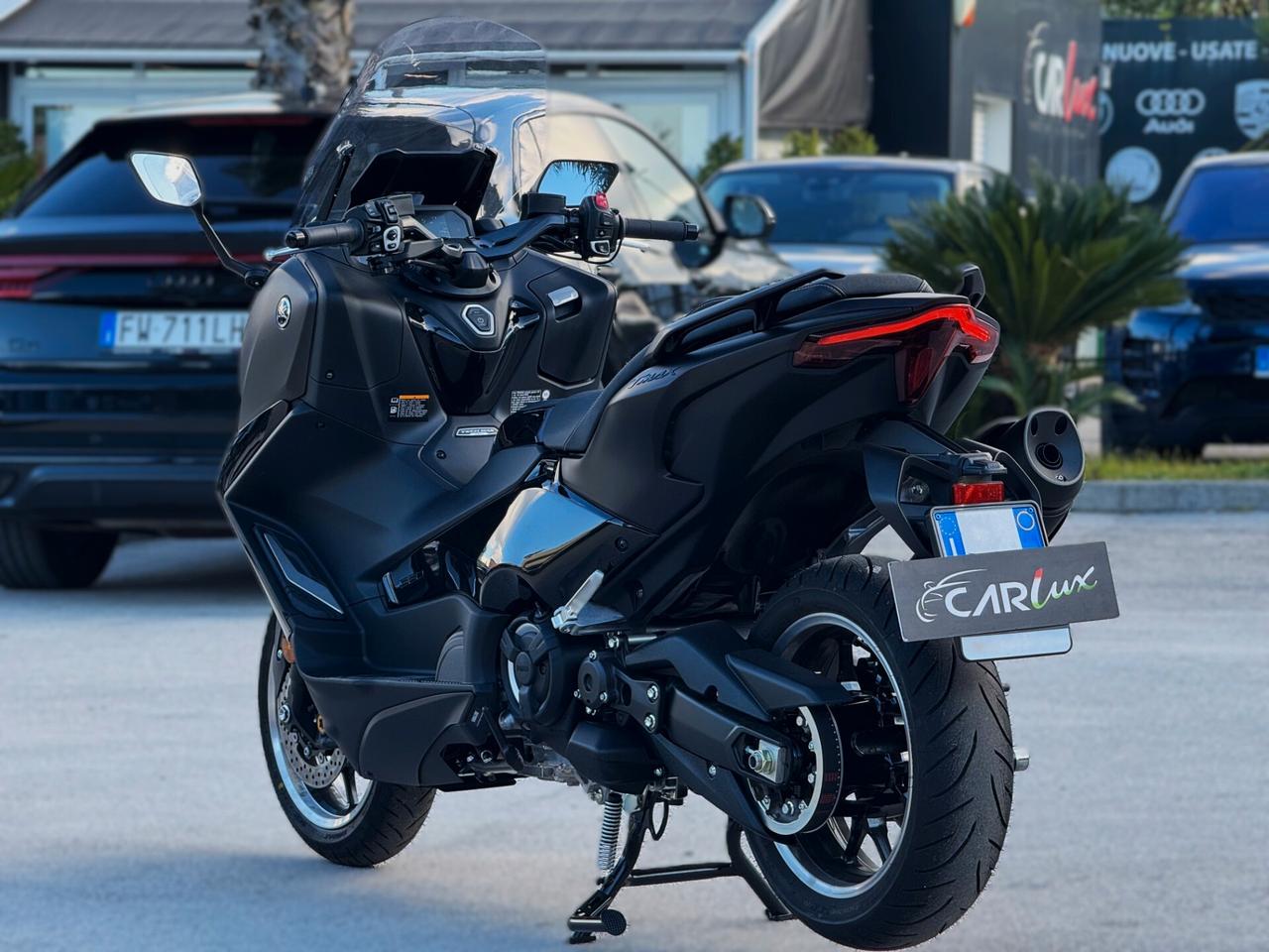 Yamaha TMAX 560 TECH MAX 100KM ZERO SINISTRI