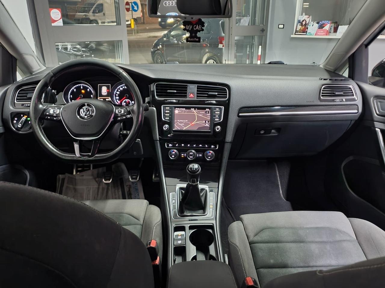 Volkswagen Golf 1.6 TDI 110cv Allstar 2016