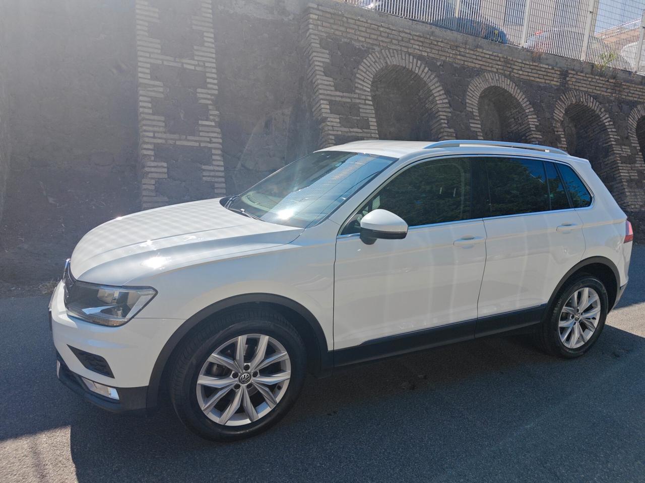 Volkswagen Tiguan 2.0 TDI SCR DSG 4MOTION Style BMT