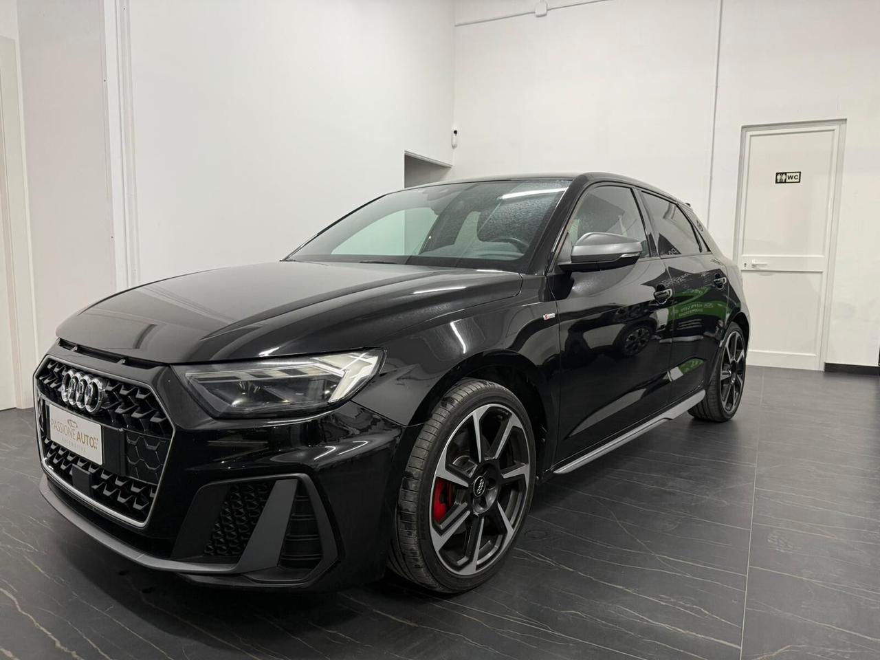 Audi A1 SPB 40 TFSI S tronic line edition