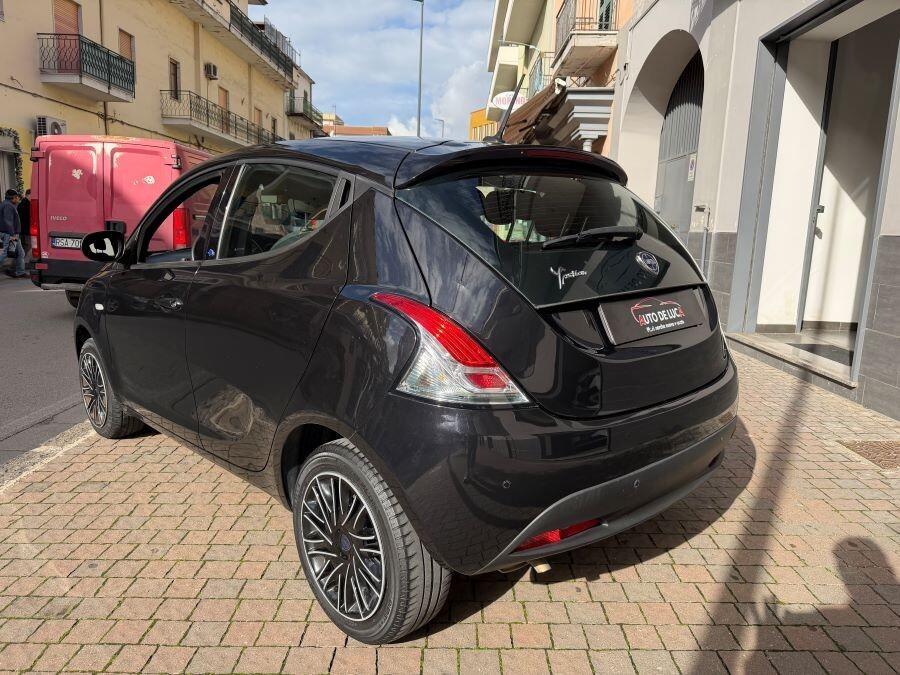 LANCIA YPSILON 1.2 GPL ECOCHIC ITALIA CERTIFICATA