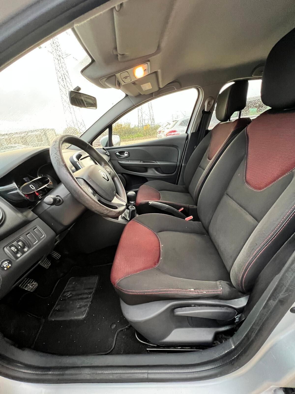 Renault Clio 1.2 75CV GPL 5 porte Costume National