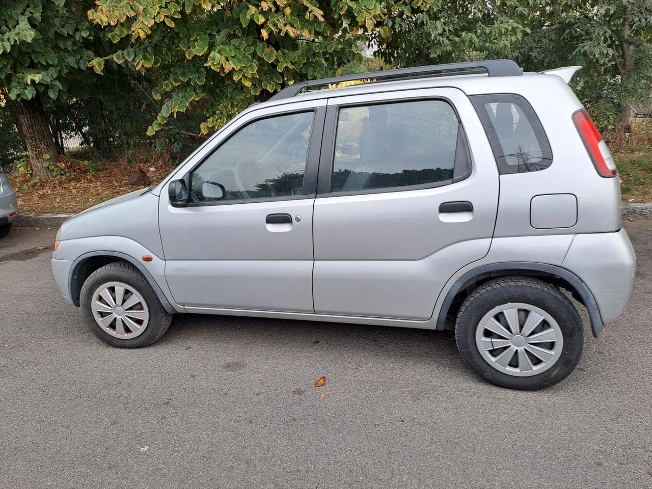 Suzuki Ignis 1.3i 16V cat 4WD GL