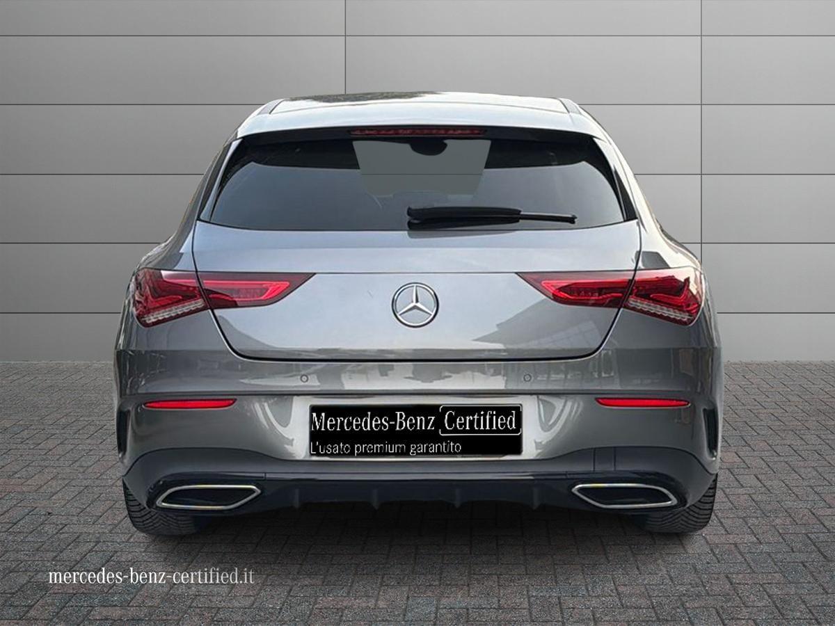 Mercedes-Benz CLA Shooting Brake 200 Premium auto
