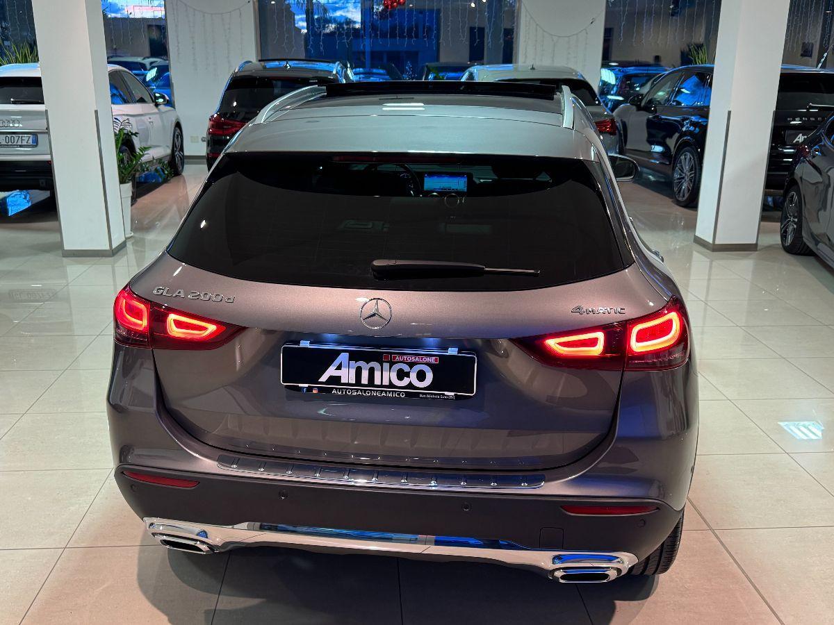 MERCEDES Classe GLA 200 d Automatic 4Matic Premium Tetto
