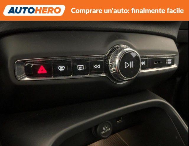 VOLVO XC40 D4 AWD Geartronic R-design