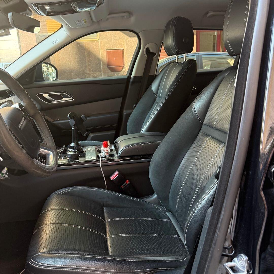 Range Rover Velar 2.0D I4 240 CV LEGGI INFO