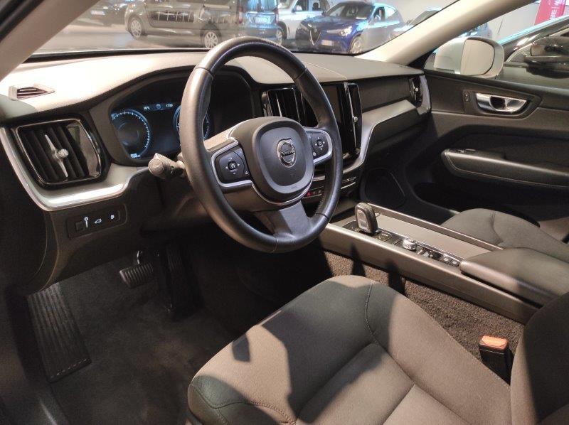 VOLVO XC60 (2017-->) - XC60 T6 Recharge Plug-in Hybrid AWD Inscription Expression