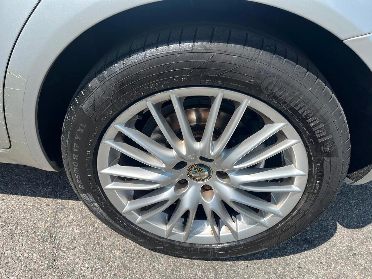 Alfa Romeo 159 1.9 JTDm Sportwagon Distinctive