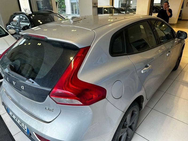 Volvo V40 D2 Geartronic Kinetic