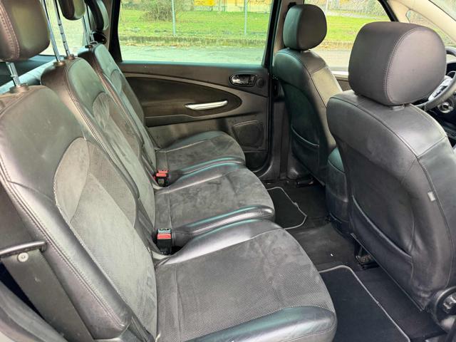 FORD S-Max 1.8 TDCi 125CVTitanium senza nessun lavoro da fare