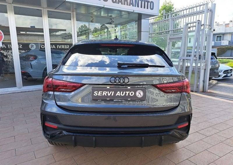 Audi Q3 SPB 35 TDI S tronic Identity Black