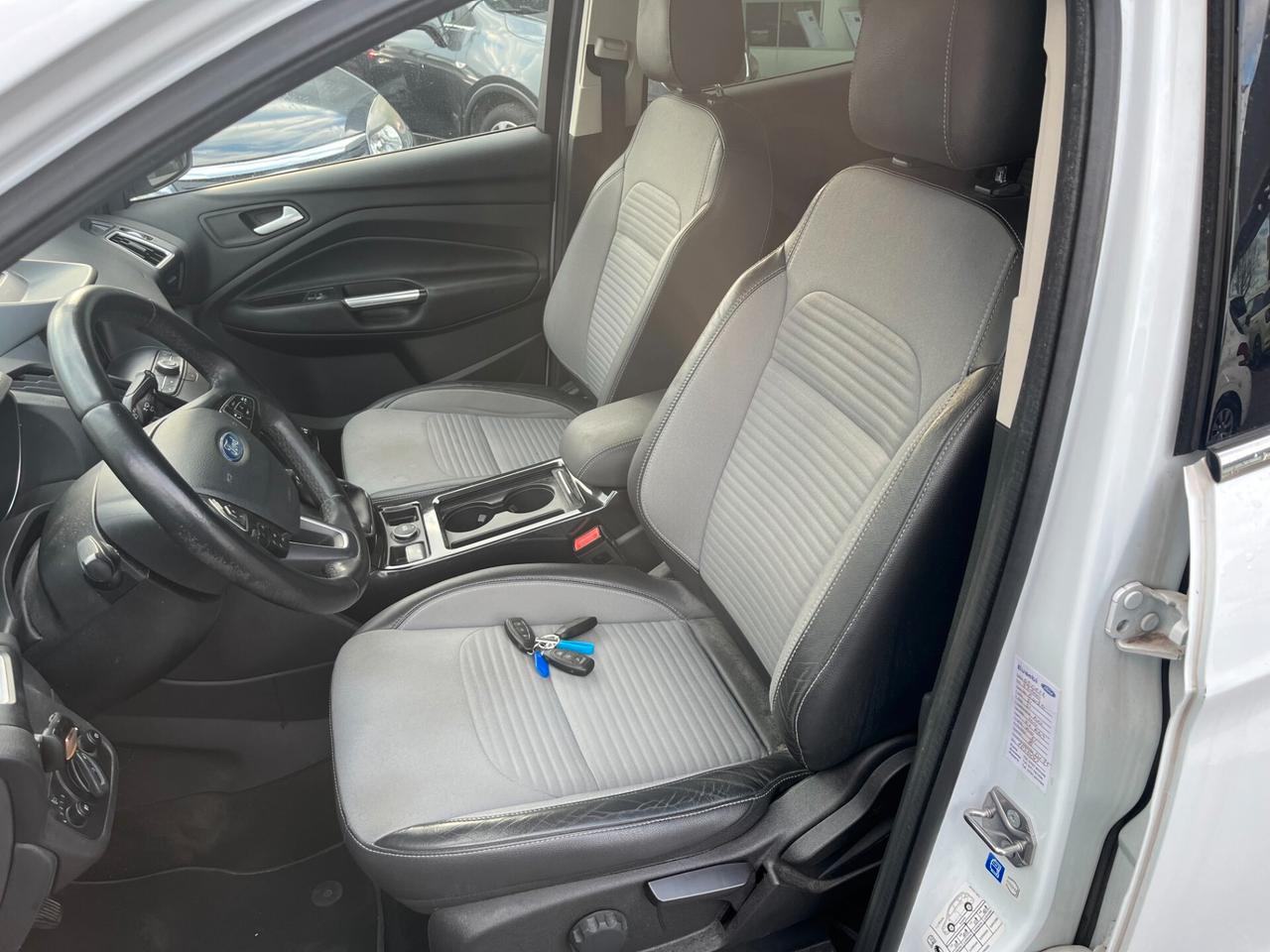 FORD KUGA 1.5 BZ 120CV - OK NEOPATENTATI