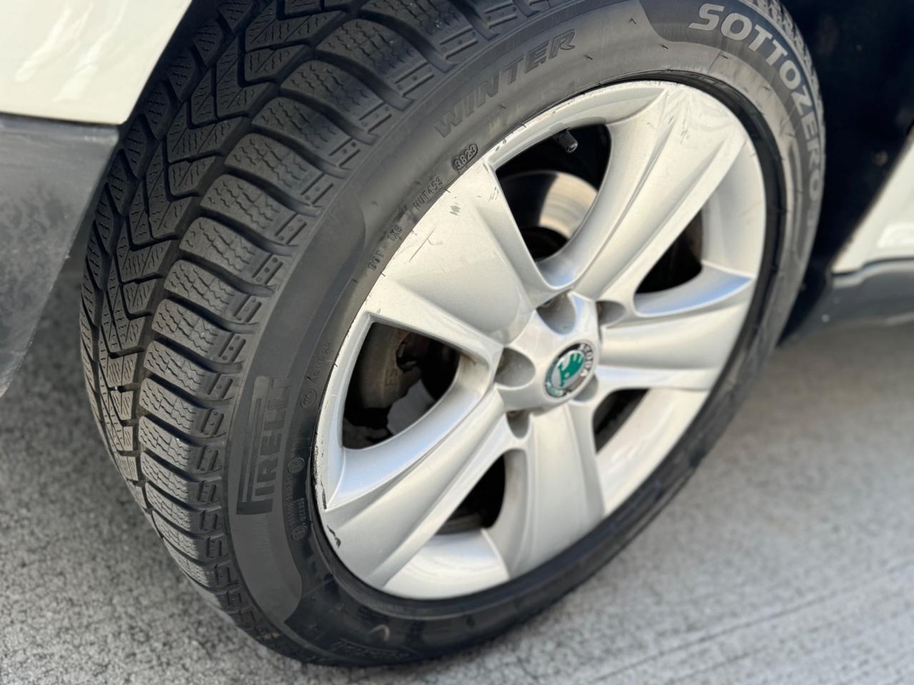 Skoda Yeti 2.0 TDI 110CV 4x4 2011 TETTO,PELLE..