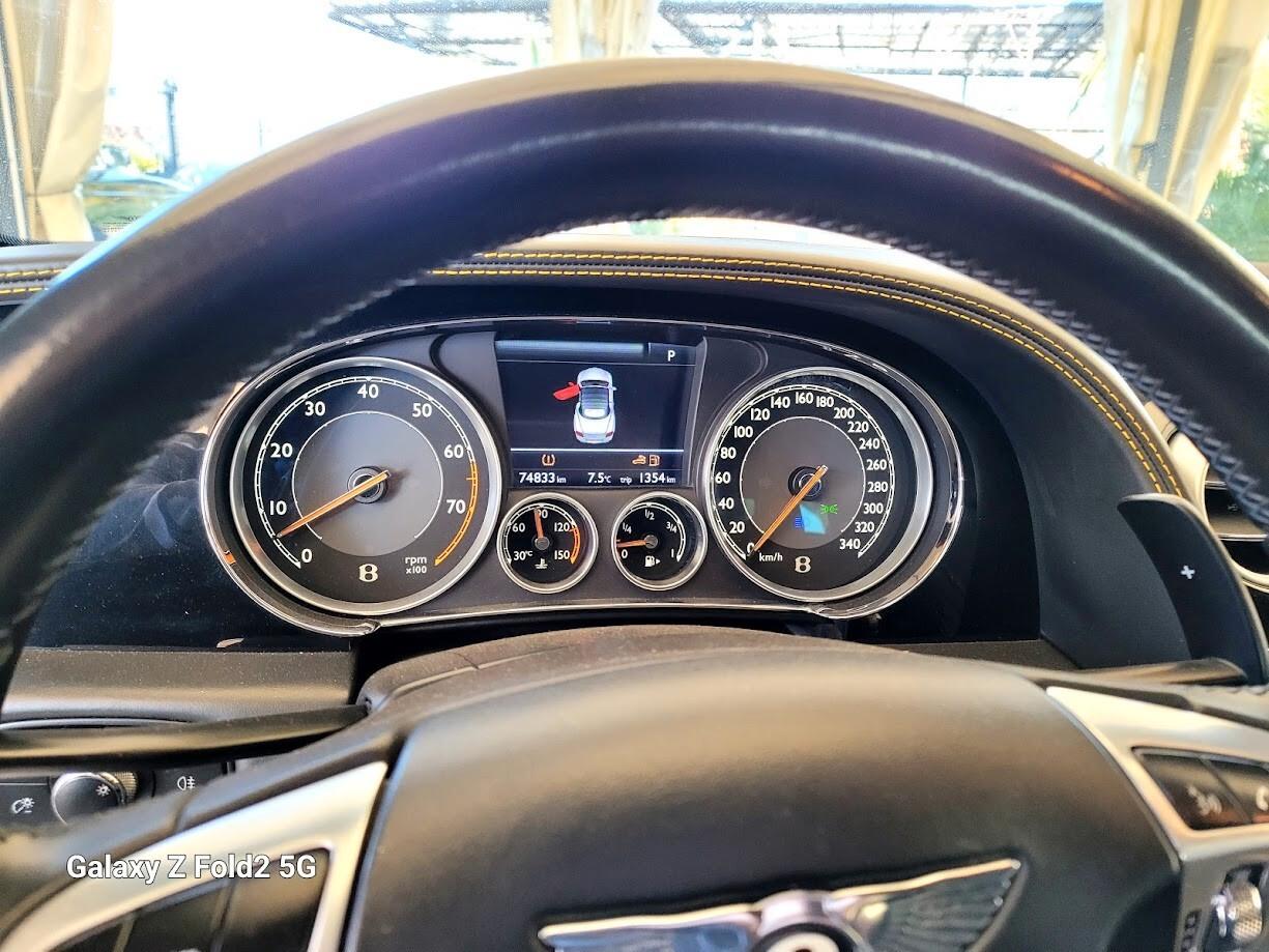 Bentley Continental GTC V8
