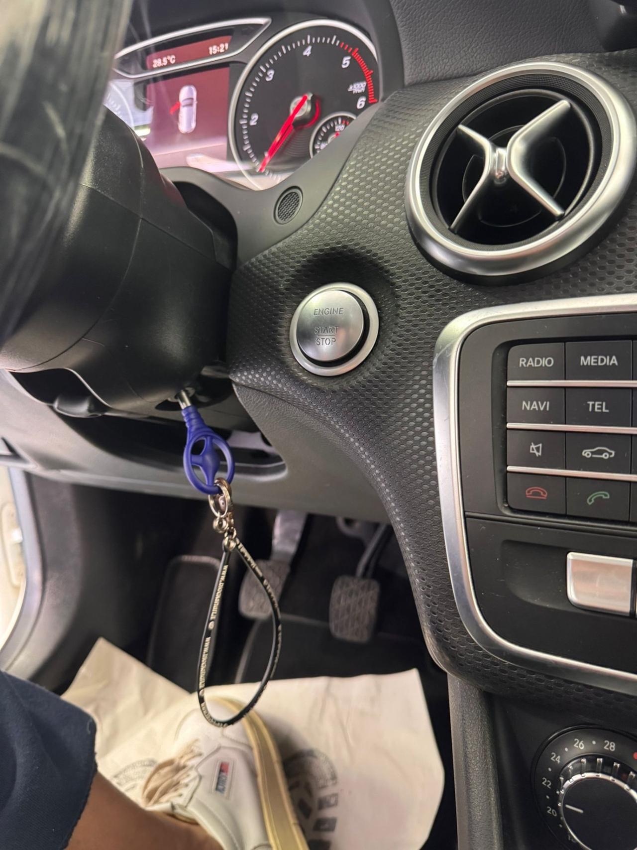 Mercedes-benz A 180 d -EURO 6- IVA ESPOSTA-GARANTITA-2017