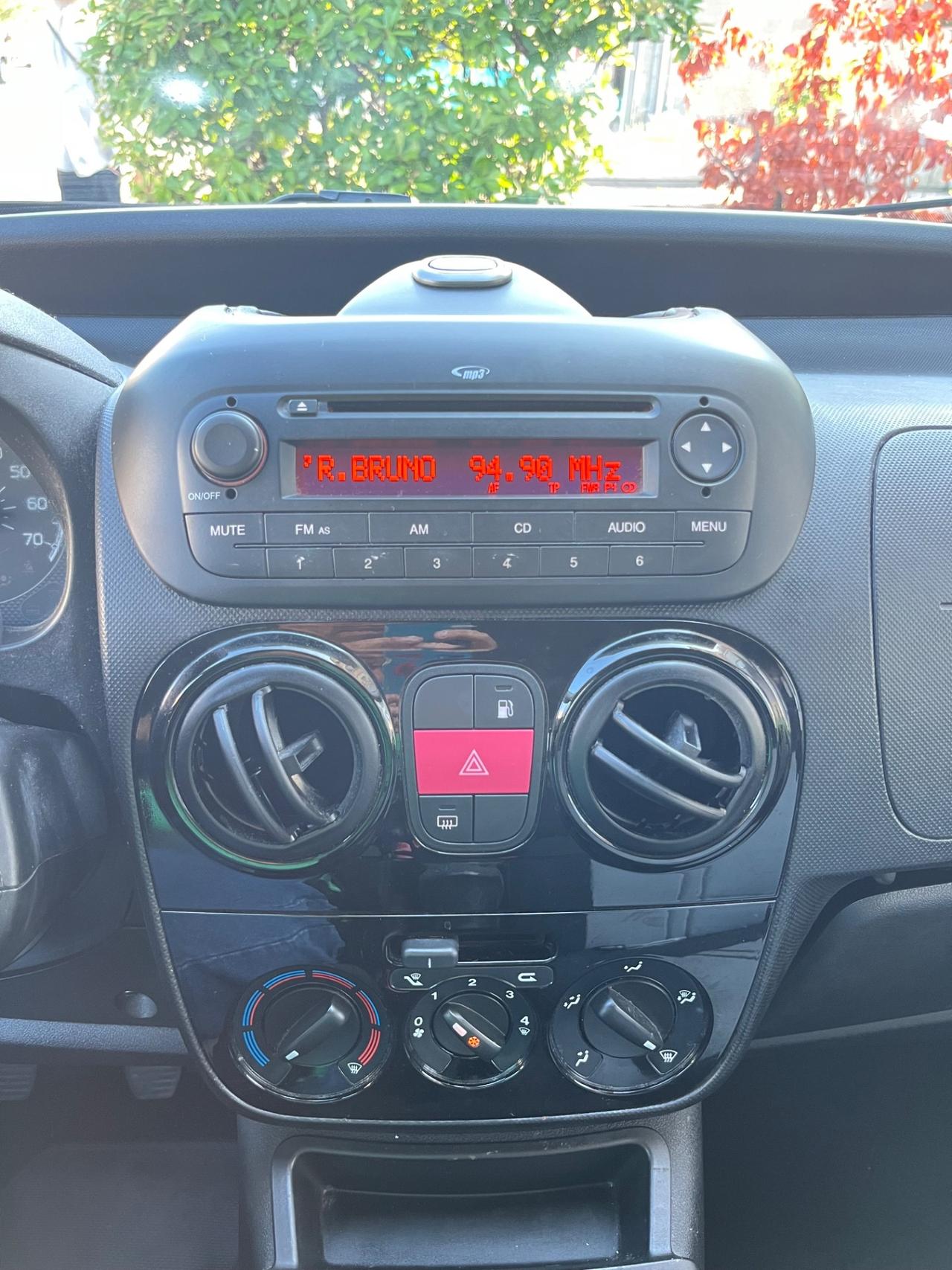 Fiat Qubo 1.4 8V 77 CV Dynamic Natural Power