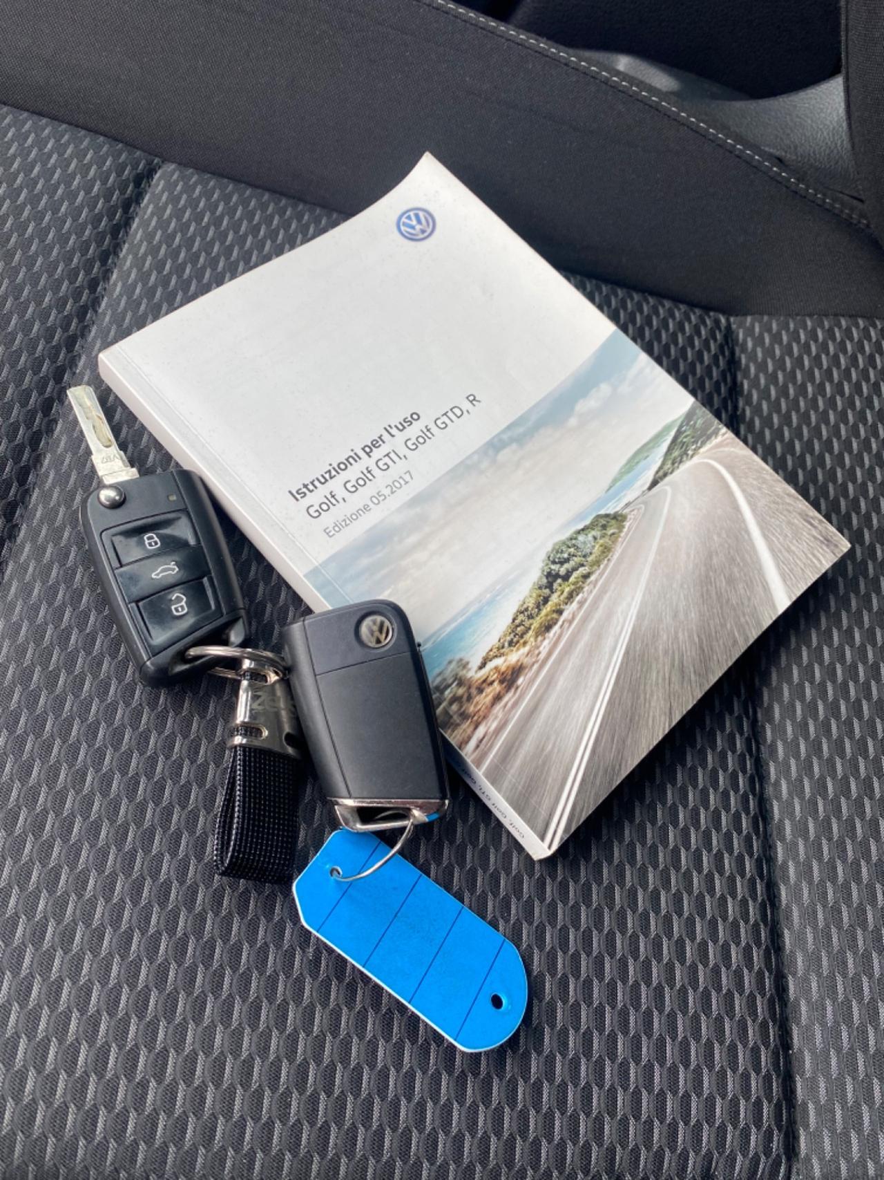 Volkswagen Golf 7,5 1.4 tgi blumotion euro6 full