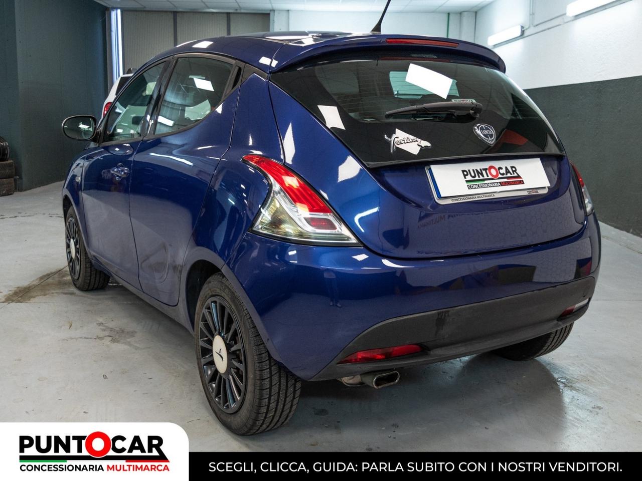 Lancia Ypsilon 1.2 69 CV 5 porte Elefantino
