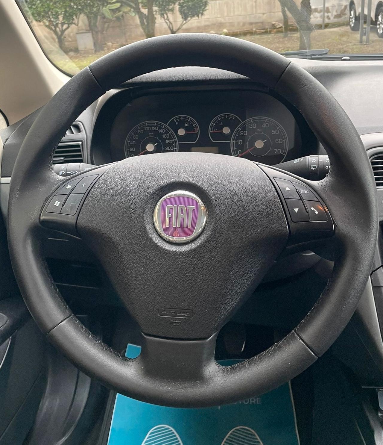 FIAT GRANDE PUNTO 1.4 FUN