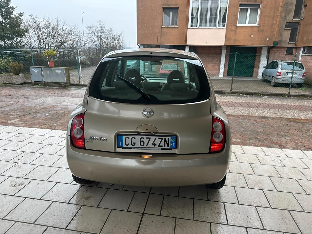 Nissan Micra 1.2 GPL (12 RATE)