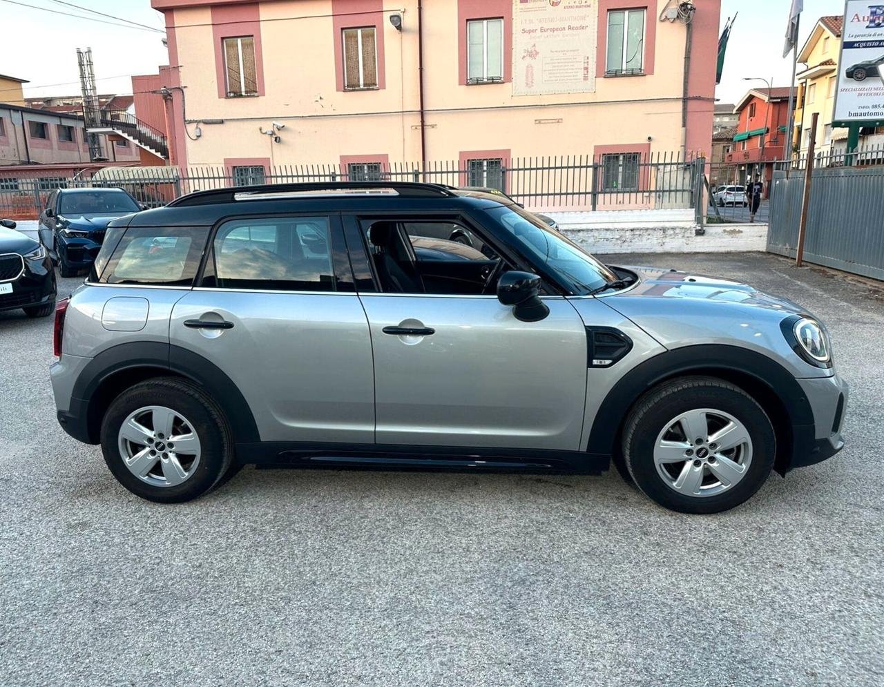 MINI COOPER COUNTRYMAN 1.5i 136CV AUTO - BOOK SERVICE